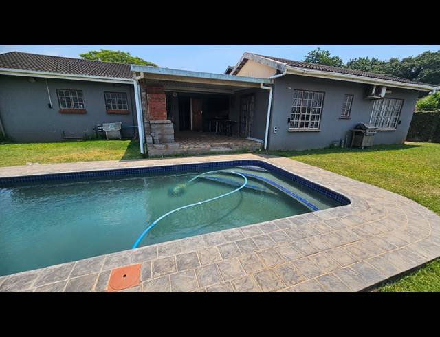 3 BEDROOM HOUSE FOR SALE IN GRANTHAM PARK